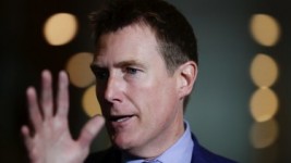 Attorney-General Christian Porter failed to win crossbench support for a vote on his Family Court merger bill.
